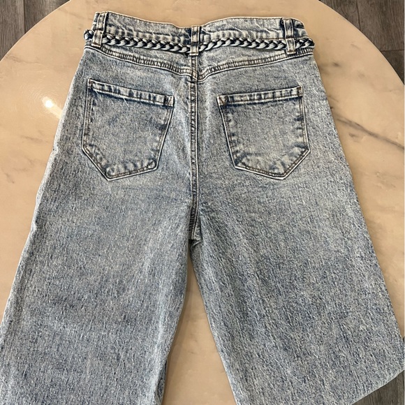 Kensie High Rise Wide Leg Jeans. - Picture 6 of 16